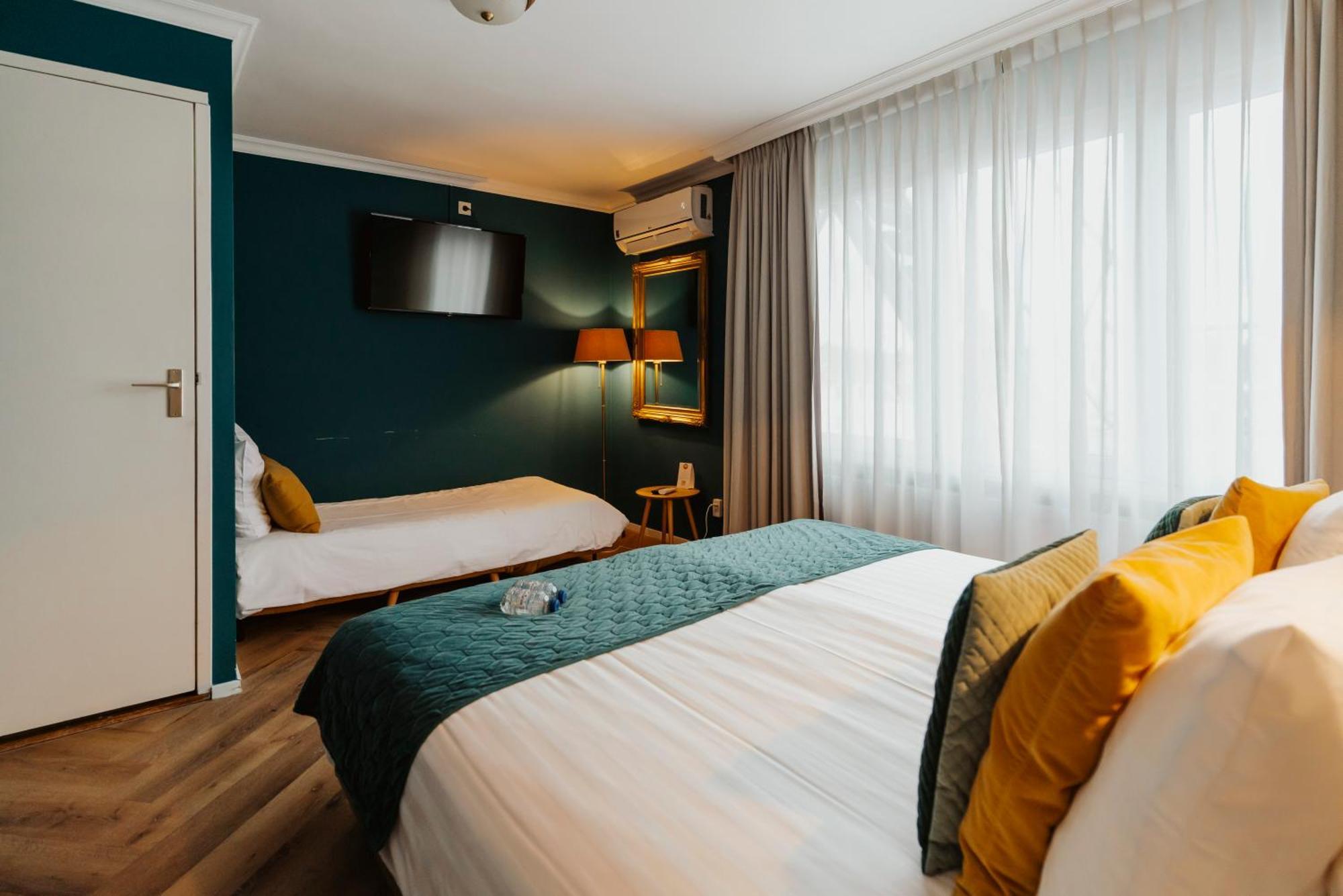 Hotel Janssen Valkenburg aan de Geul Bagian luar foto