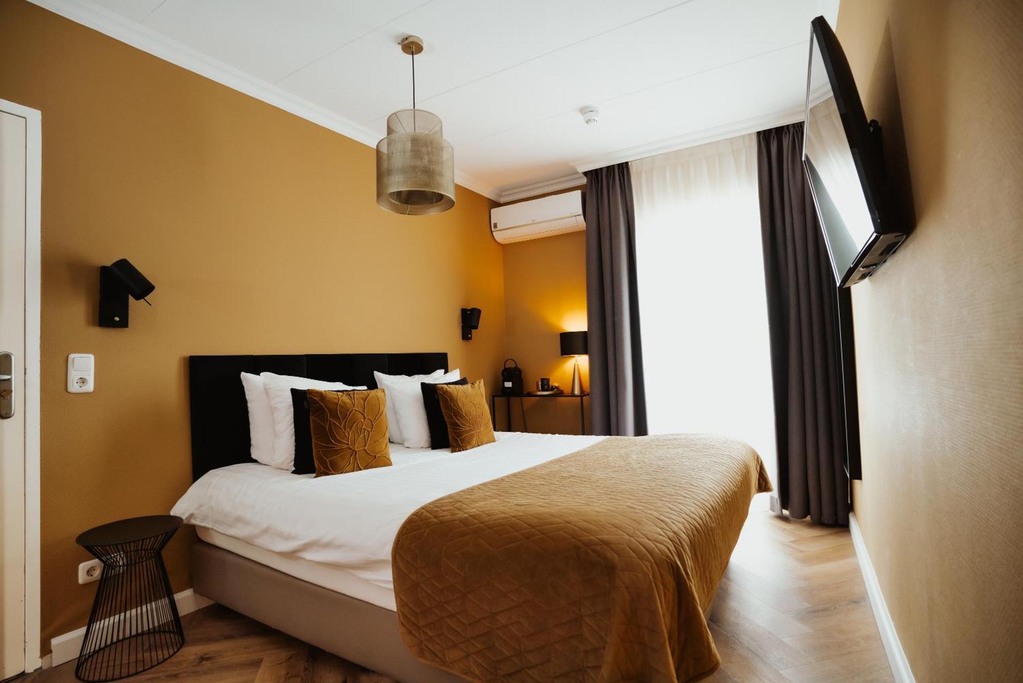 Hotel Janssen Valkenburg aan de Geul Bagian luar foto
